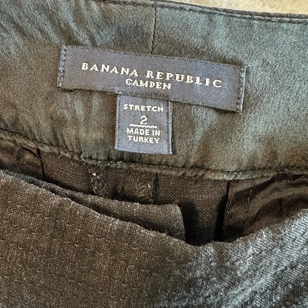 Banana Republic Women Linen Blend Camden Stretch Cropped Pants in Black Size 2